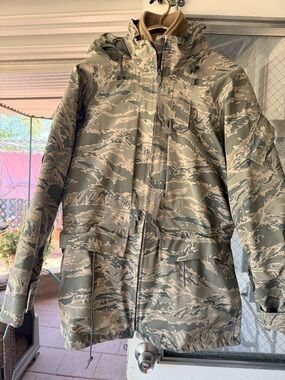 US AirForce GoreTex Military ABU APECS Tiger Stripe Large long Camo Parka Jacket